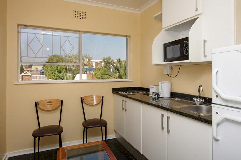Vetho 1 Apartments Or Tambo Airport Joanesburgo Exterior foto