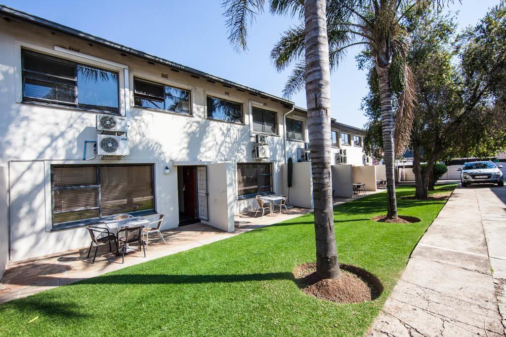 Vetho 1 Apartments Or Tambo Airport Joanesburgo Exterior foto
