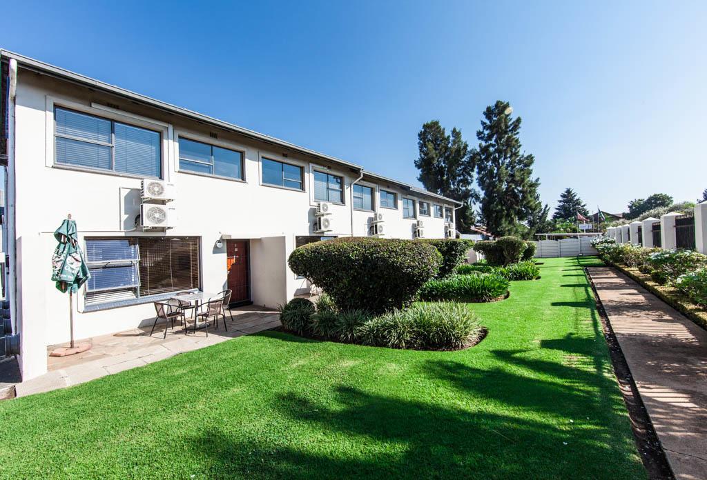 Vetho 1 Apartments Or Tambo Airport Joanesburgo Exterior foto